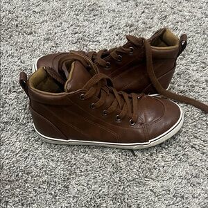 Cat & Jack Men's Brown High-Top Sneakers